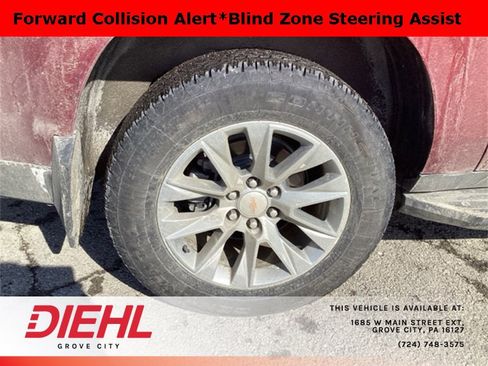 Used 2025 Chevrolet Suburban Premier image 9