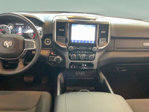 Used 2024 RAM 1500 Big Horn AWD/4WD image 28