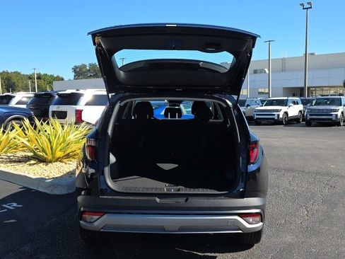 New 2026 Hyundai Tucson Blue SE image 19