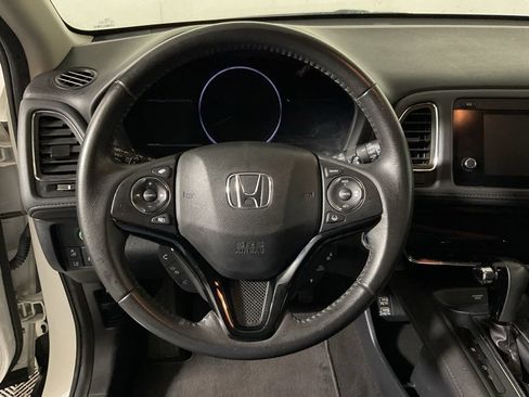 Used 2021 Honda HR-V EX-L image 23