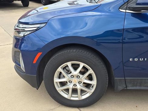 Used 2023 Chevrolet Equinox LT w/ LPO, Floor Liner Package FWD image 18