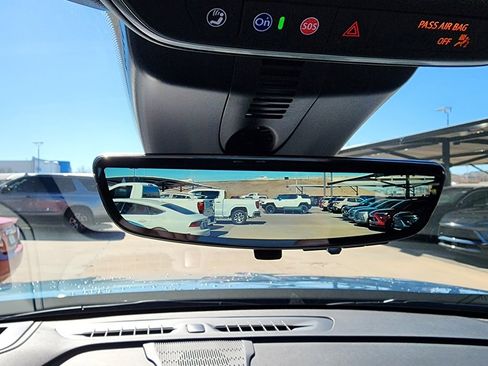 New 2026 Buick Enclave Avenir image 37