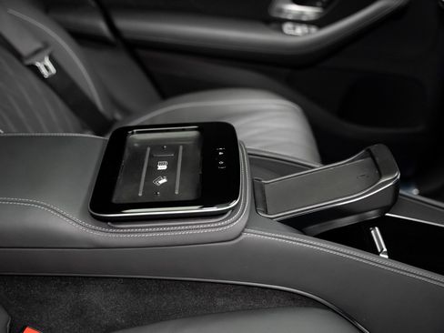 Used 2024 Mercedes-Benz Maybach GLS 600 Maybach GLS 600 image 80