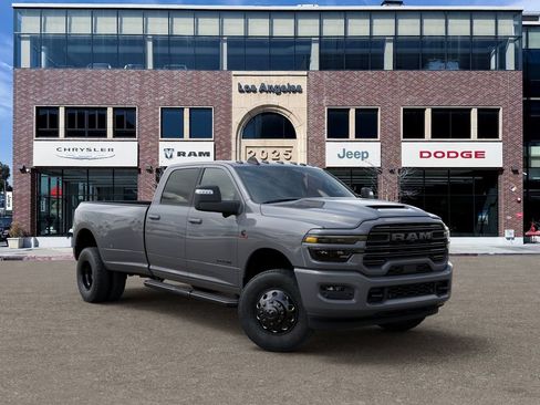 New 2026 RAM 3500 Laramie w/ Night Edition AWD/4WD image 5