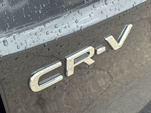 Used 2025 Honda CR-V EX image 12
