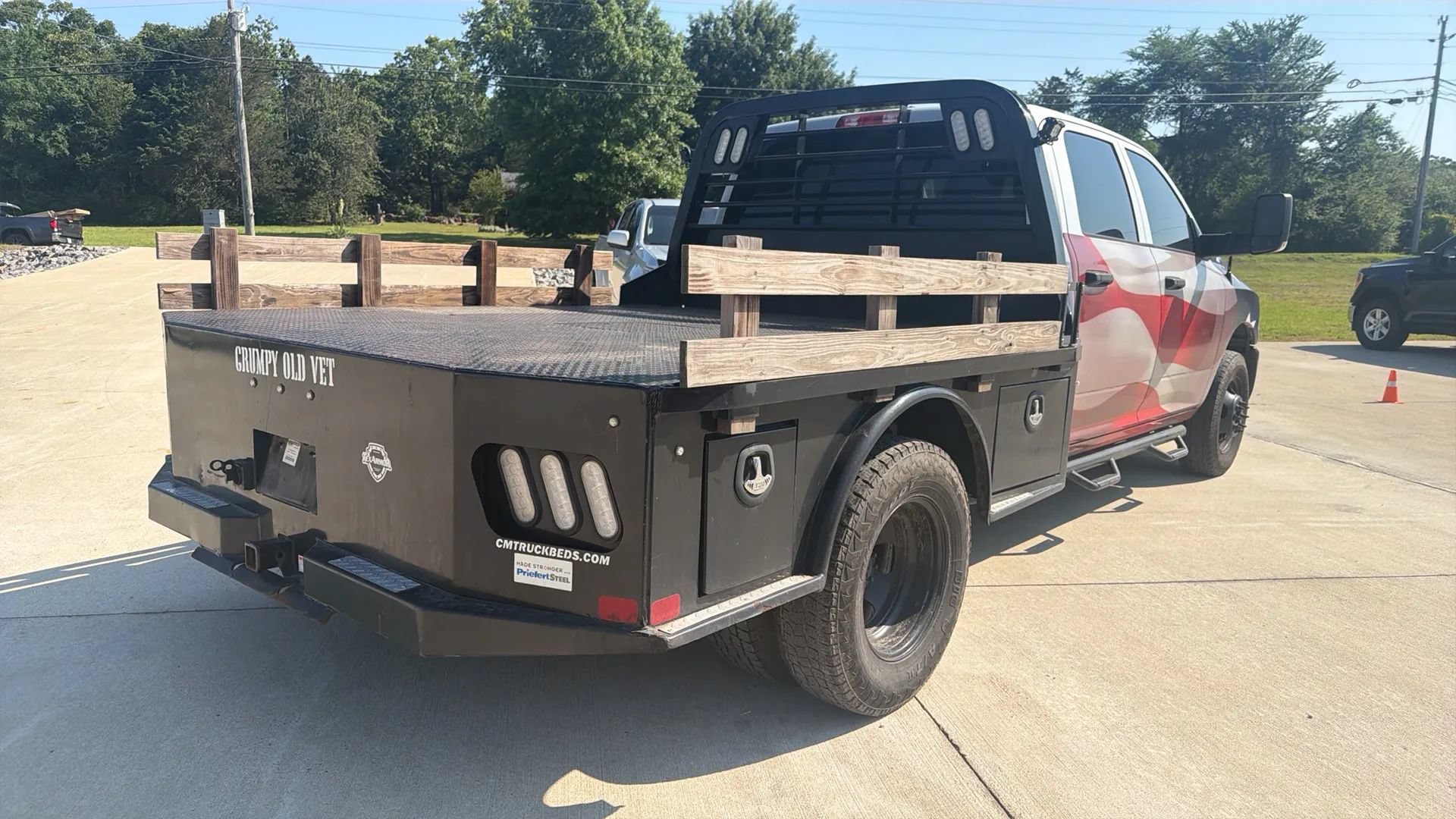 Used 2018 RAM 3500 Tradesman w/ Popular Equipment Group RWD image 4