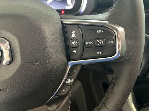Used 2025 RAM 2500 Laramie AWD/4WD image 50