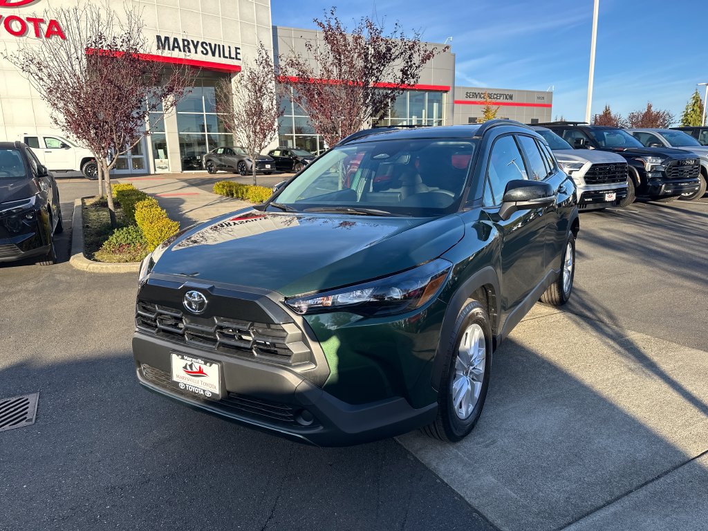 New 2026 Toyota Corolla Cross LE w/ Cold Weather Package AWD/4WD 360° Tour