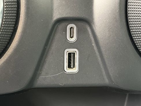 Used 2019 Chevrolet Blazer LT w/ Sound & Technology Package image 24