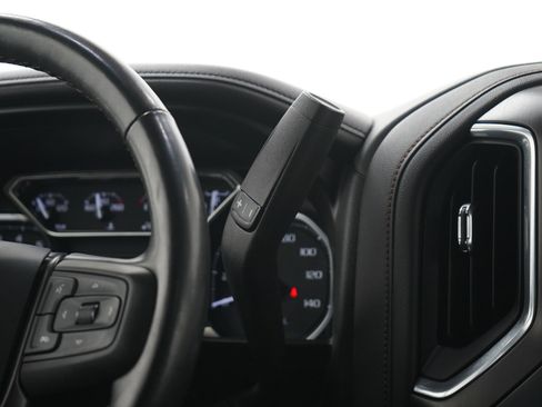 Used 2021 GMC Sierra 1500 AT4 w/ AT4 Preferred Package AWD/4WD image 17