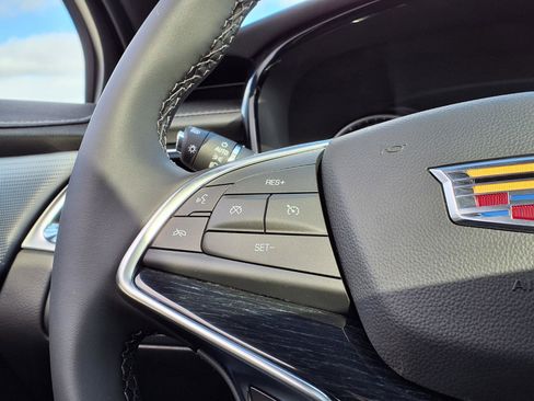 New 2025 Cadillac XT5 Premium Luxury w/ LPO, Floor Liner Package image 22