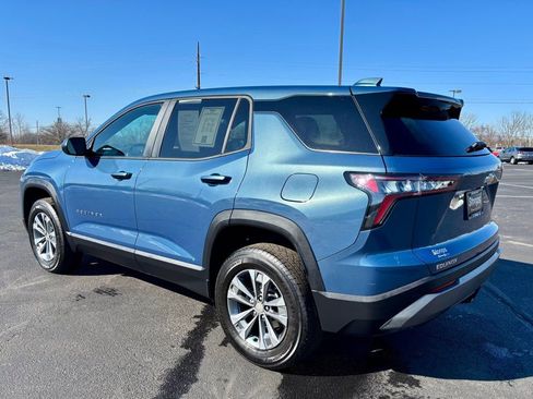 Used 2026 Chevrolet Equinox LT w/ Convenience Package II image 4