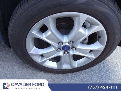Used 2016 Ford Escape Titanium FWD image 11