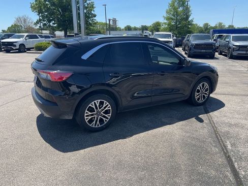 Used 2020 Ford Escape SEL FWD image 3