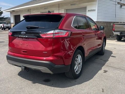 Used 2024 Ford Edge SEL w/ Convenience Package AWD/4WD image 12