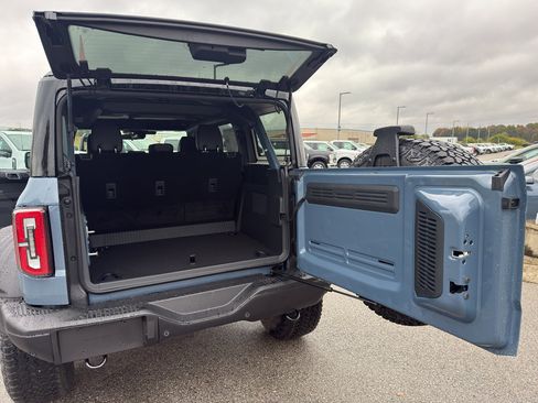 New 2025 Ford Bronco Badlands image 18