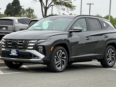 New 2026 Hyundai Tucson Limited AWD/4WD image 8