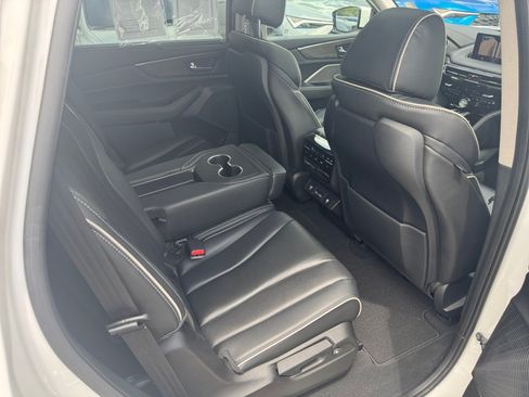 Used 2023 Acura MDX w/ Advance Package AWD/4WD image 33