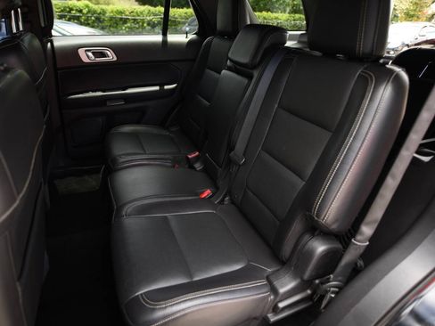 Used 2015 Ford Explorer Sport w/ Equipment Group 401A AWD/4WD image 11