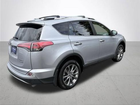 Used 2018 Toyota RAV4 Limited w/ Advanced Technology Package AWD/4WD image 6