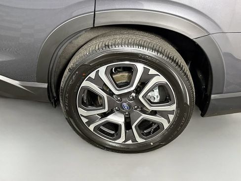 Used 2025 Subaru Ascent Touring w/ Popular Package #2 AWD/4WD image 39