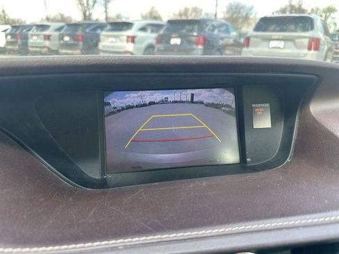 Used 2016 Lexus ES 350 w/ Premium Package w/Wood Trim image 40