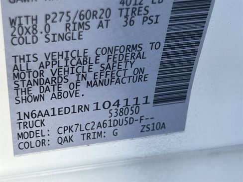 Certified 2024 Nissan Titan SV w/ SV Convenience Package image 30