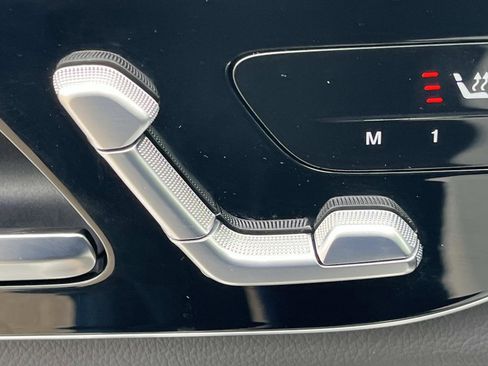 Certified 2025 Mercedes-Benz GLC 300 4MATIC image 20