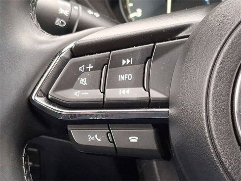 Used 2025 MAZDA CX-5 Signature image 21