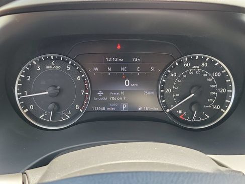 Used 2022 Nissan Armada SL w/ Captain's Chairs Package AWD/4WD image 20