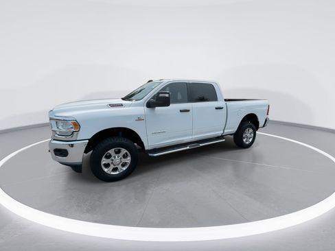 Used 2024 RAM 2500 Big Horn w/ Off Road Package image 4
