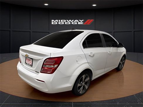 Used 2020 Chevrolet Sonic Premier image 4