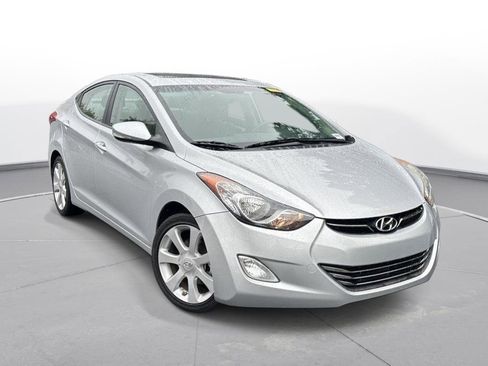 Used 2013 Hyundai Elantra Limited w/ Technology Pkg FWD image 4