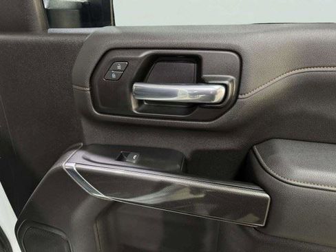 Used 2022 GMC Sierra 2500 AT4 AWD/4WD image 47