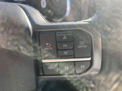 Used 2022 Ford F150 Lariat w/ Equipment Group 502A High image 37