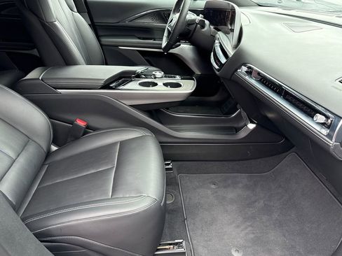 New 2023 Cadillac Lyriq 2WD image 13