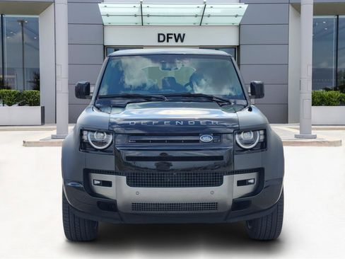 New 2026 Land Rover Defender 110 V8 image 2