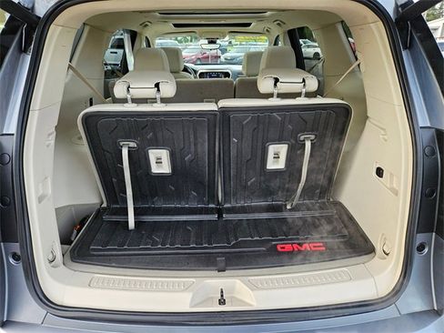 Used 2021 GMC Acadia Denali w/ GMC Pro Grade Package image 10