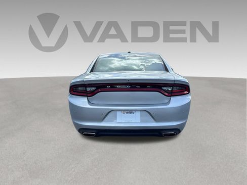 Used 2022 Dodge Charger SXT RWD image 19