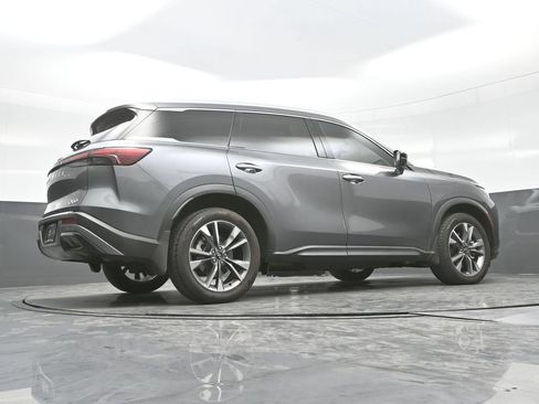 Certified 2023 INFINITI QX60 Luxe w/ Vision Package AWD/4WD image 33