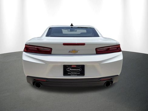 Used 2016 Chevrolet Camaro LT RWD image 17