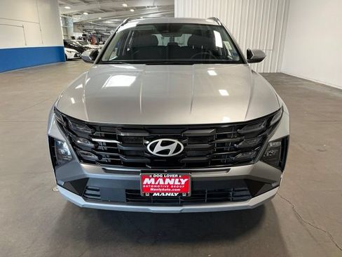 Used 2025 Hyundai Tucson SEL FWD image 8