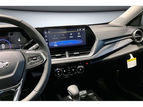 New 2026 Chevrolet Trax ACTIV w/ Sunroof Package image 8