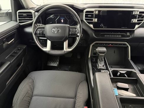 Used 2022 Toyota Tundra SR5 RWD image 32