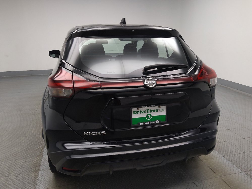 Used 2021 Nissan Kicks S FWD image 6