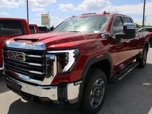 New 2025 GMC Sierra 2500 SLT w/ SLT Premium Package image 2