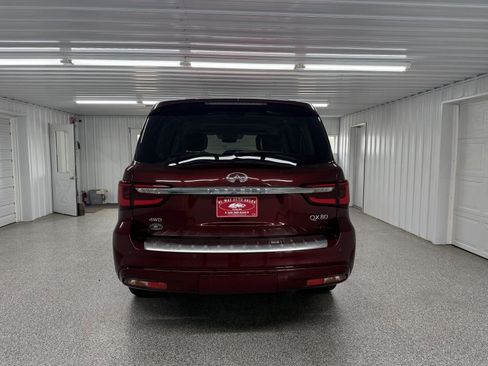 Used 2021 INFINITI QX80 Luxe image 5