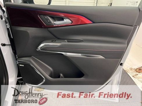 New 2026 Chevrolet Traverse RS w/ LPO, Floor Liner Package FWD image 47
