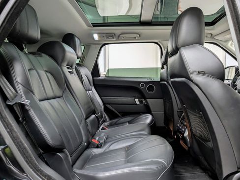 Used 2016 Land Rover Range Rover Sport HSE image 24