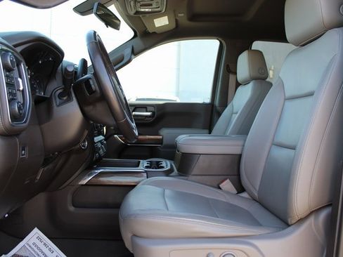 Used 2019 Chevrolet Silverado 1500 RST AWD/4WD image 11